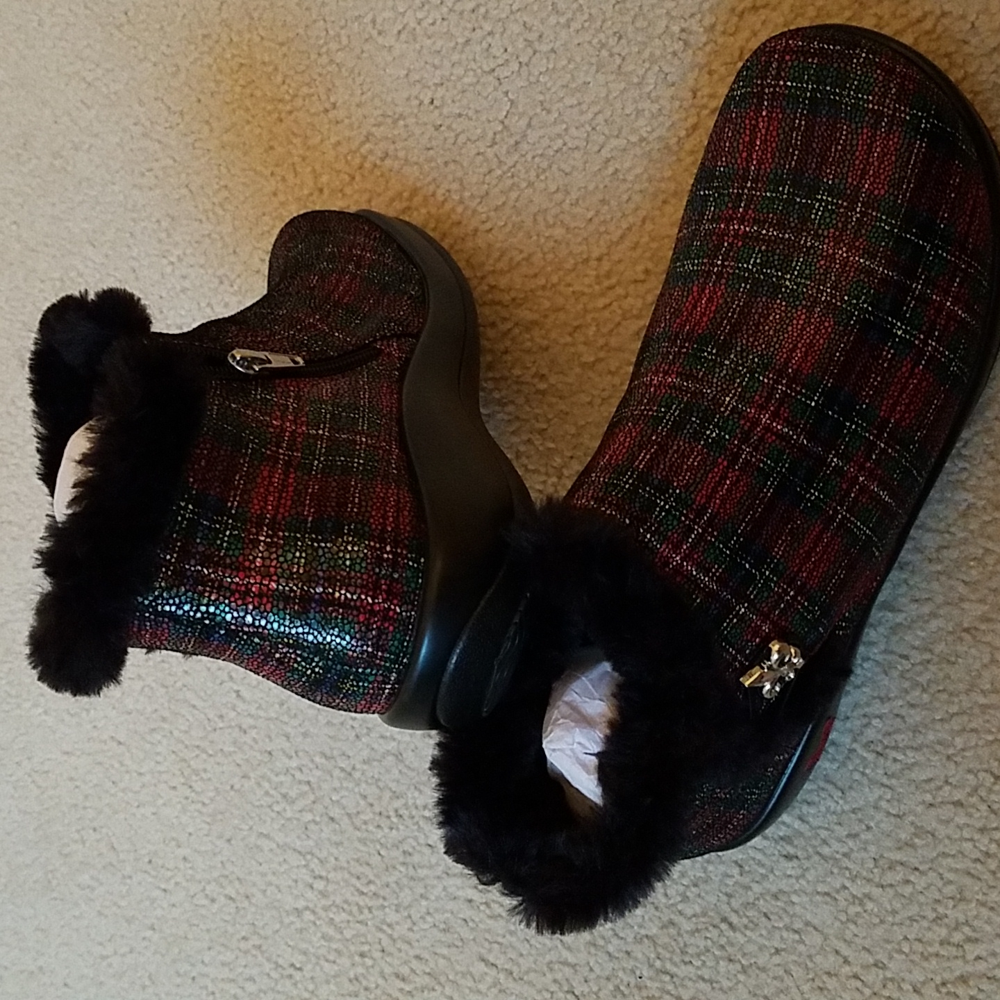 Alegria Leather Ankle Boot (Eu 41, Us 9.5-10) Red Plaid Water Resistant